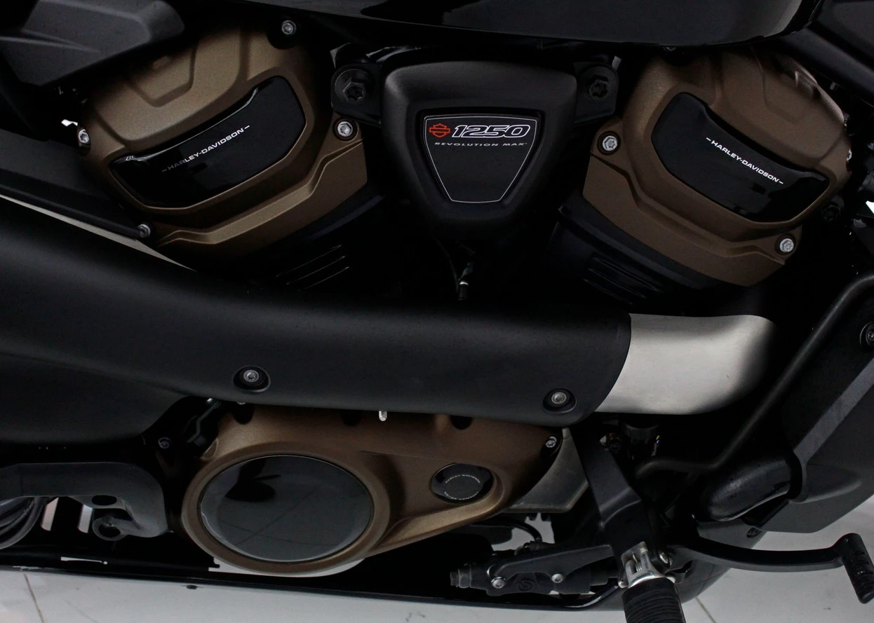 HARLEY-DAVIDSON SPORTSTER S