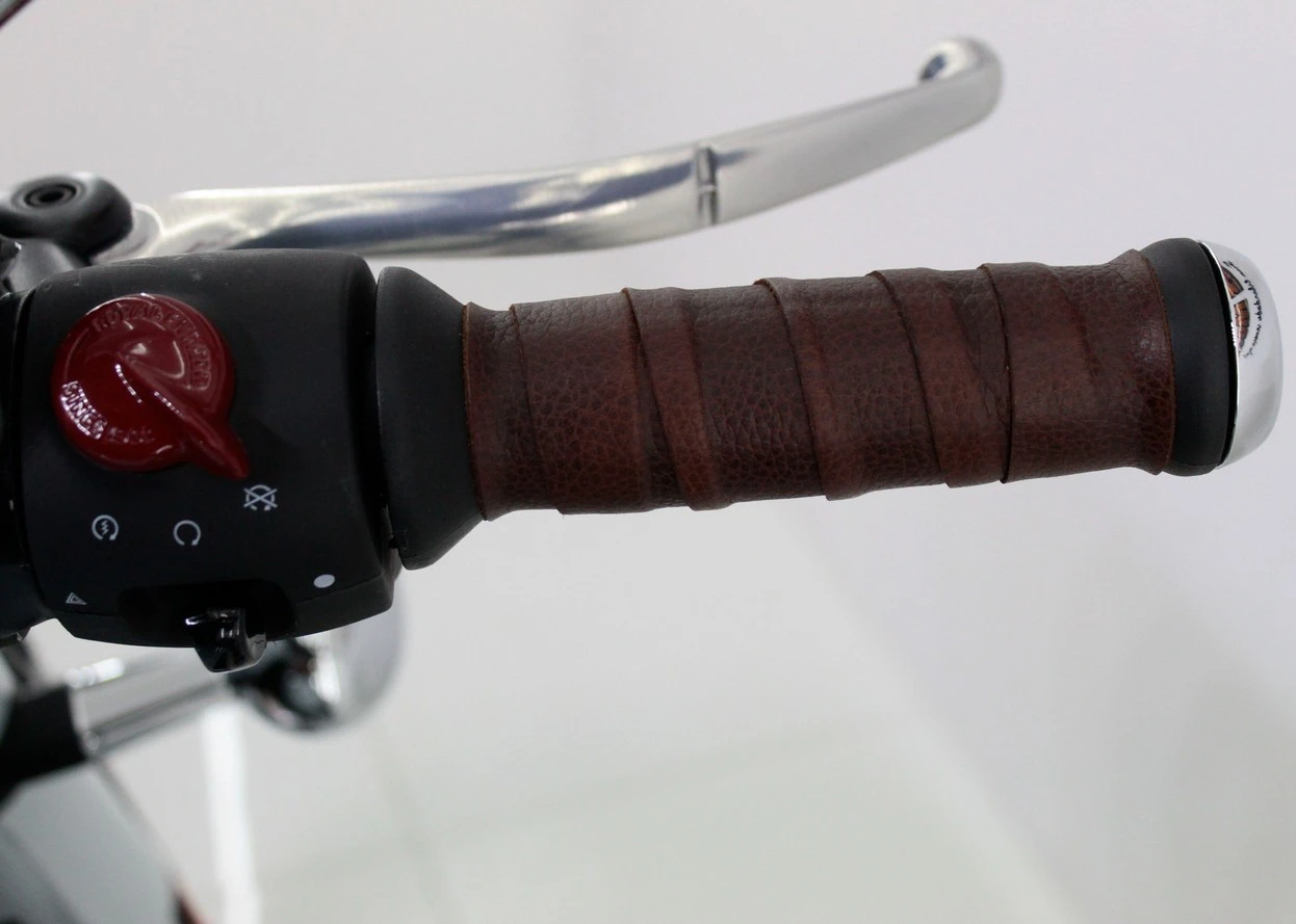 ROYAL ENFIELD CLASSIC 500