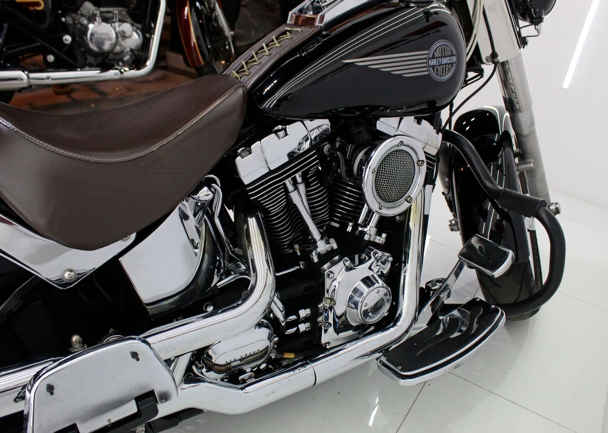 HARLEY-DAVIDSON FAT BOY FLSTF