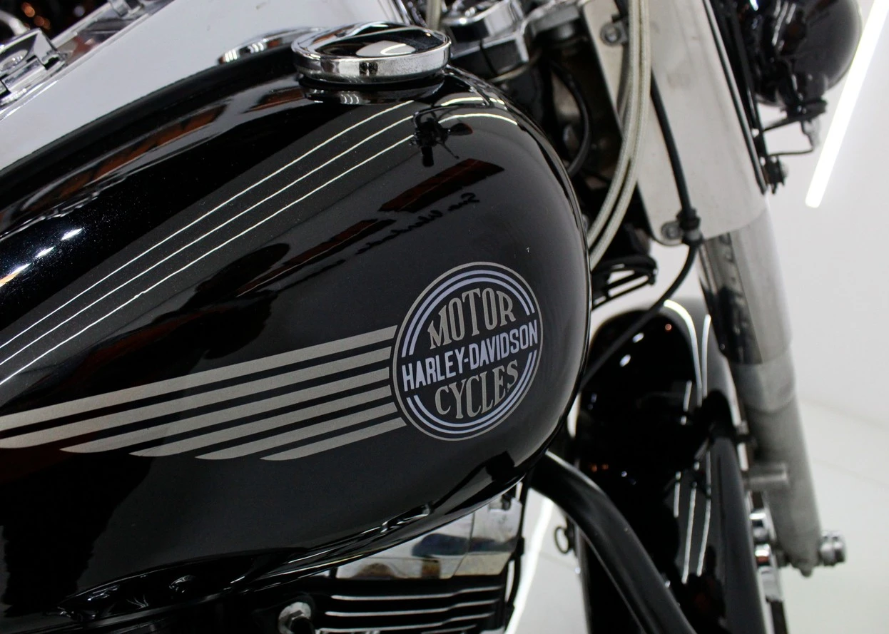 HARLEY-DAVIDSON FAT BOY FLSTF