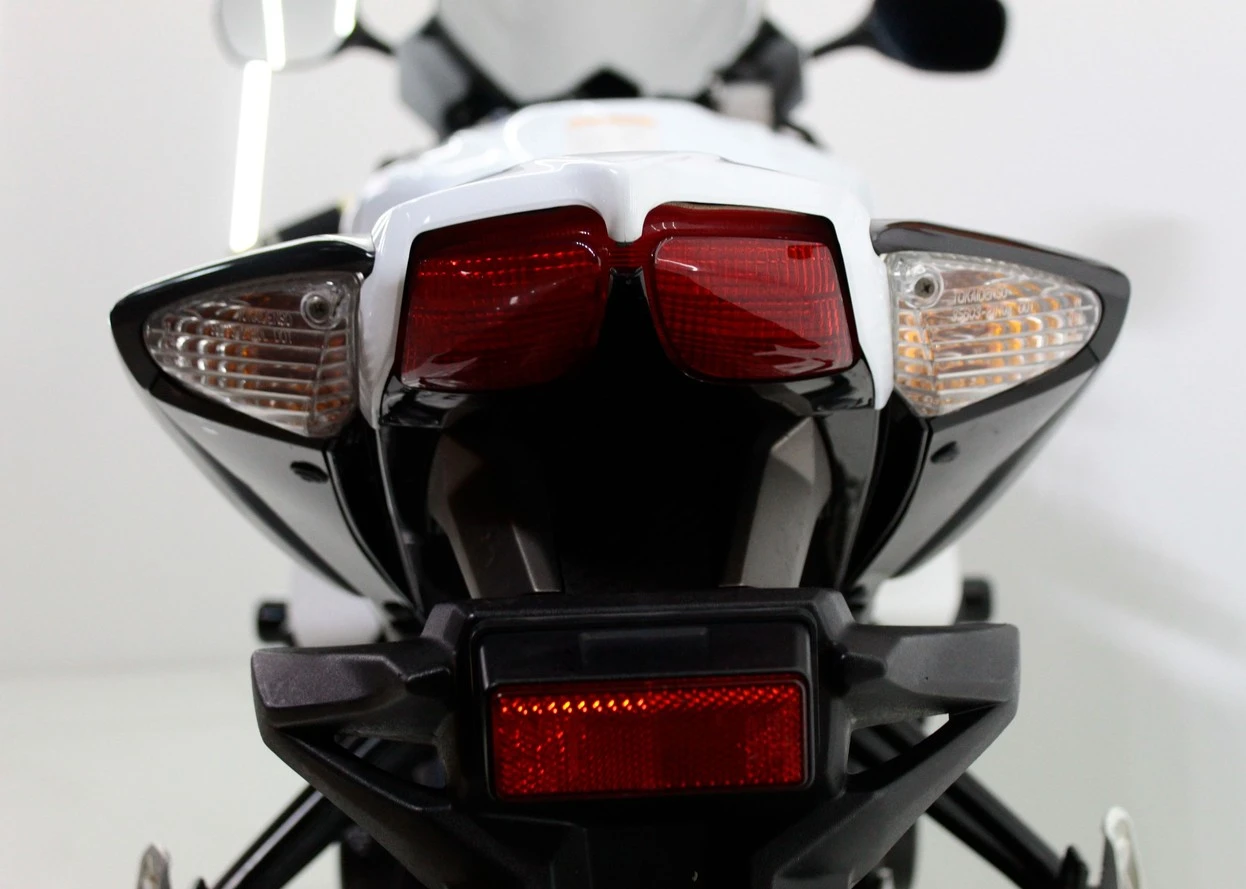 SUZUKI GSX R750 W SRAD