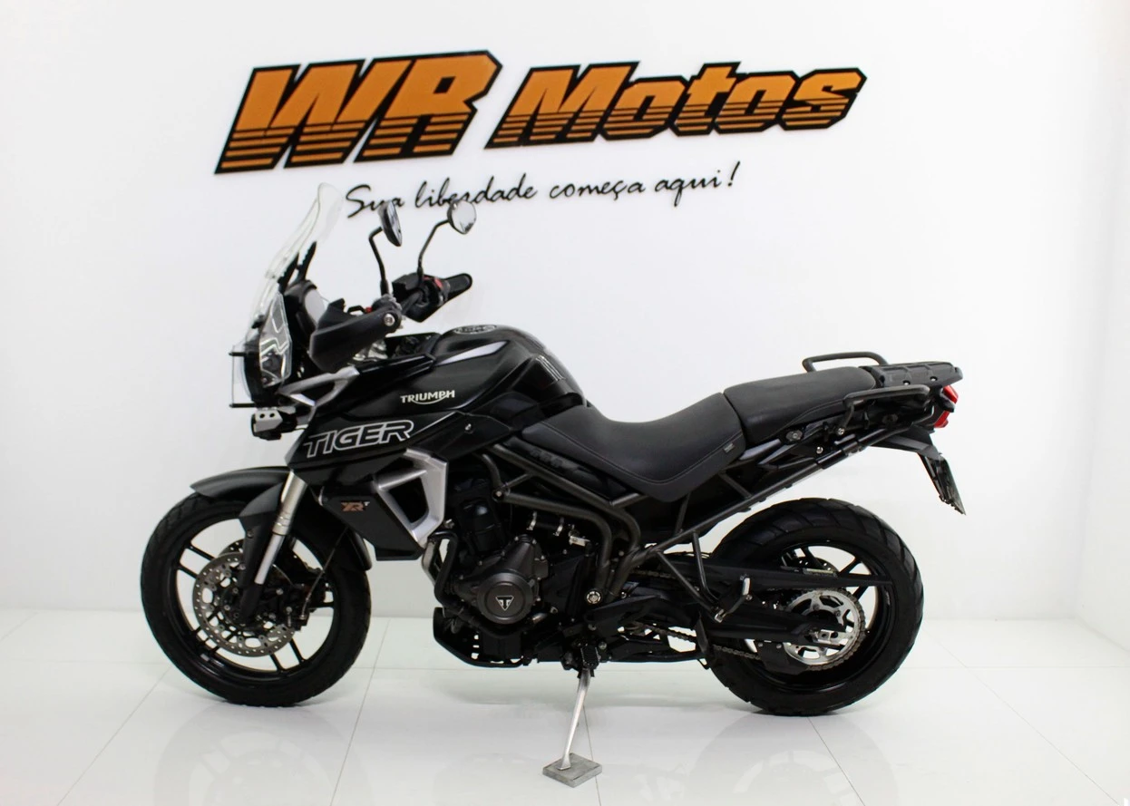 TRIUMPH TIGER 800 XRT
