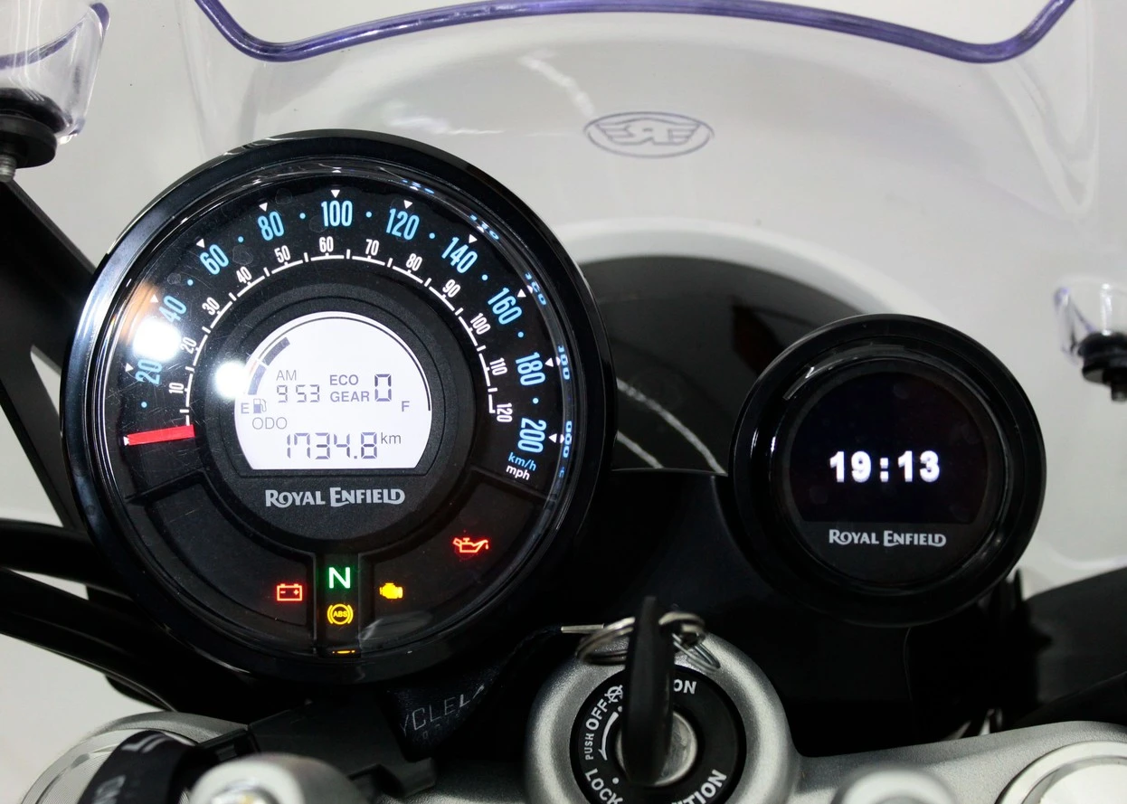 ROYAL ENFIELD SUPER METEOR 650