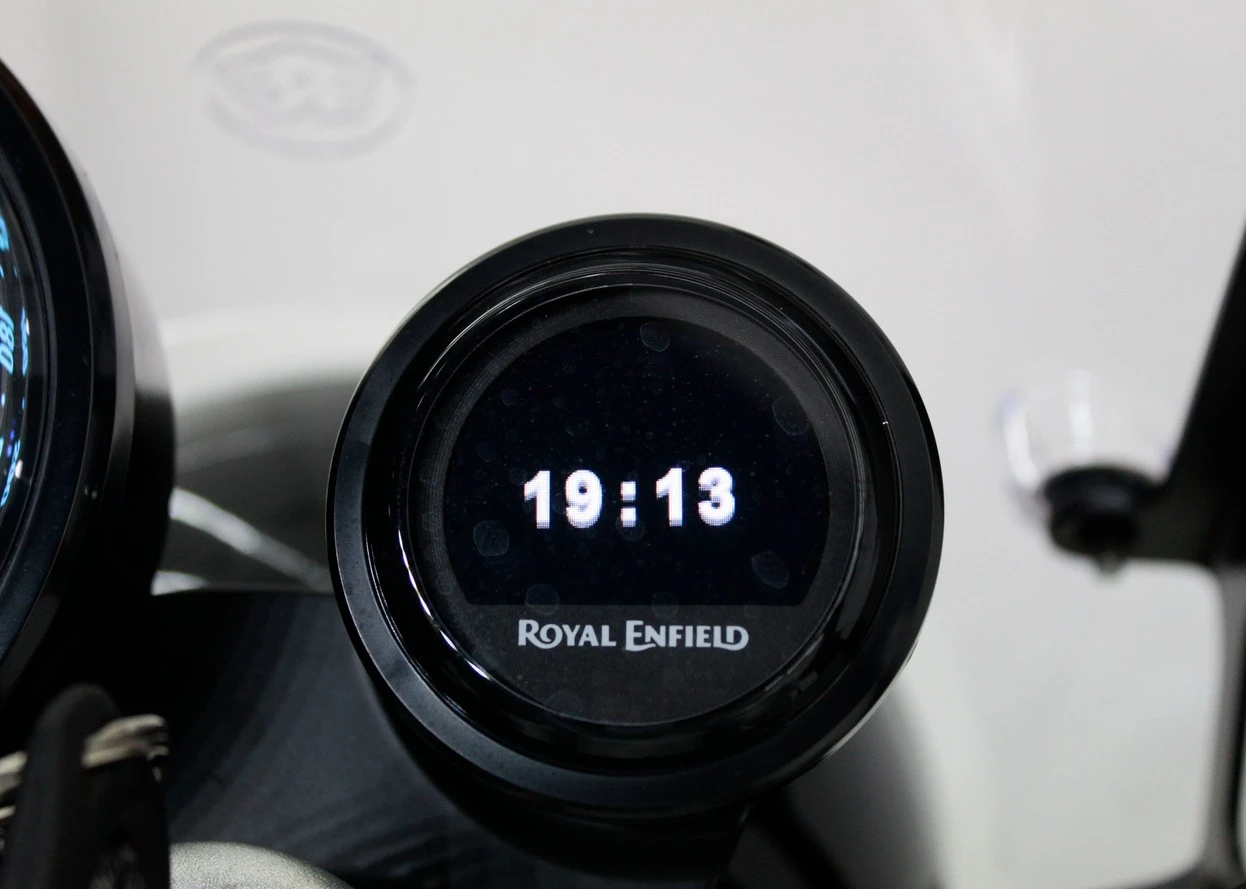 ROYAL ENFIELD SUPER METEOR 650