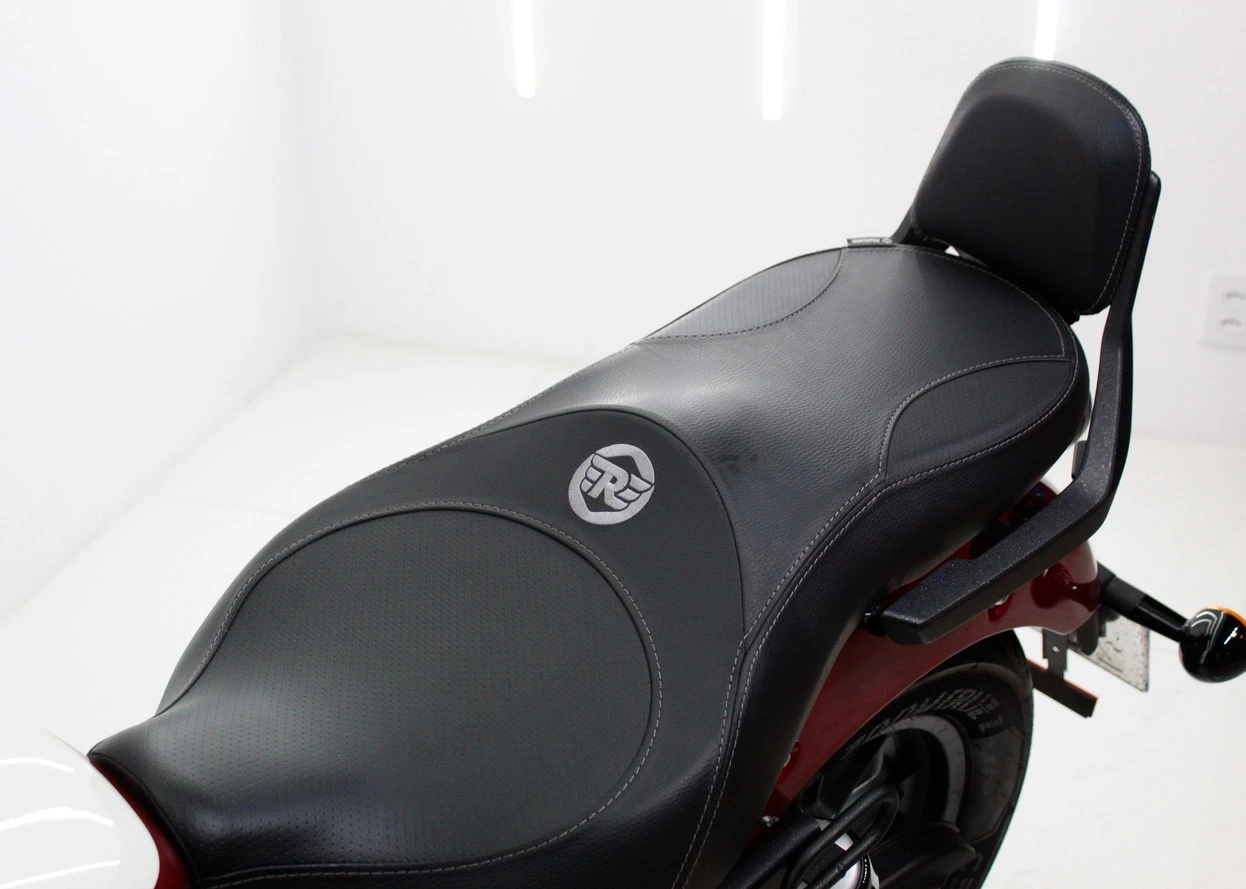 ROYAL ENFIELD SUPER METEOR 650