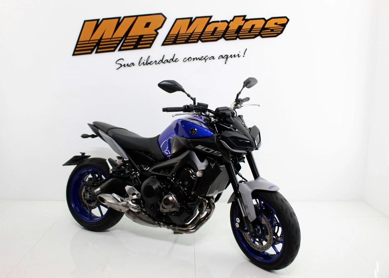 YAMAHA MT-09