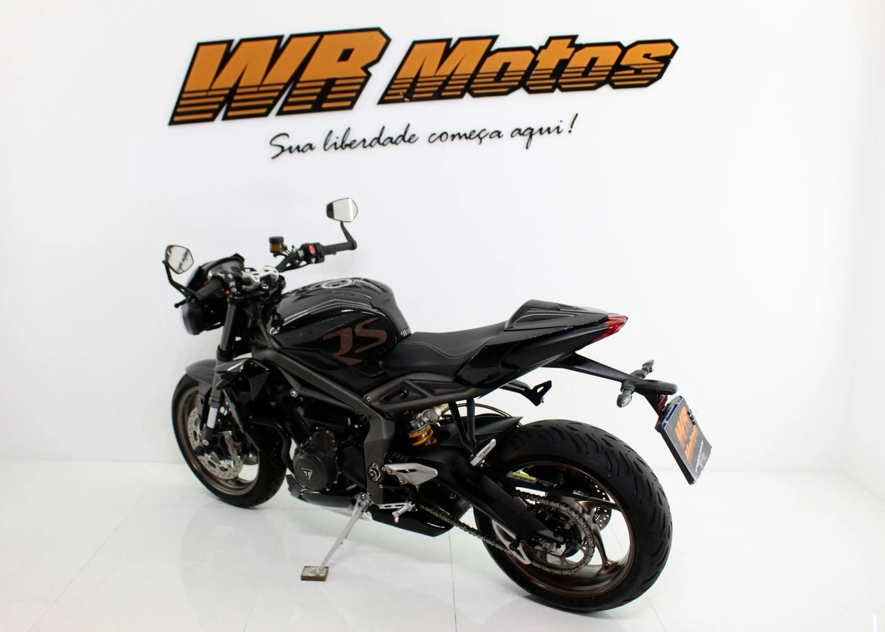 TRIUMPH STREET TRIPLE 765 RS