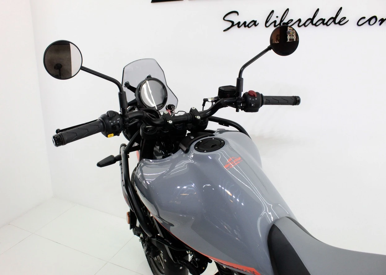 ROYAL ENFIELD HIMALAYAN