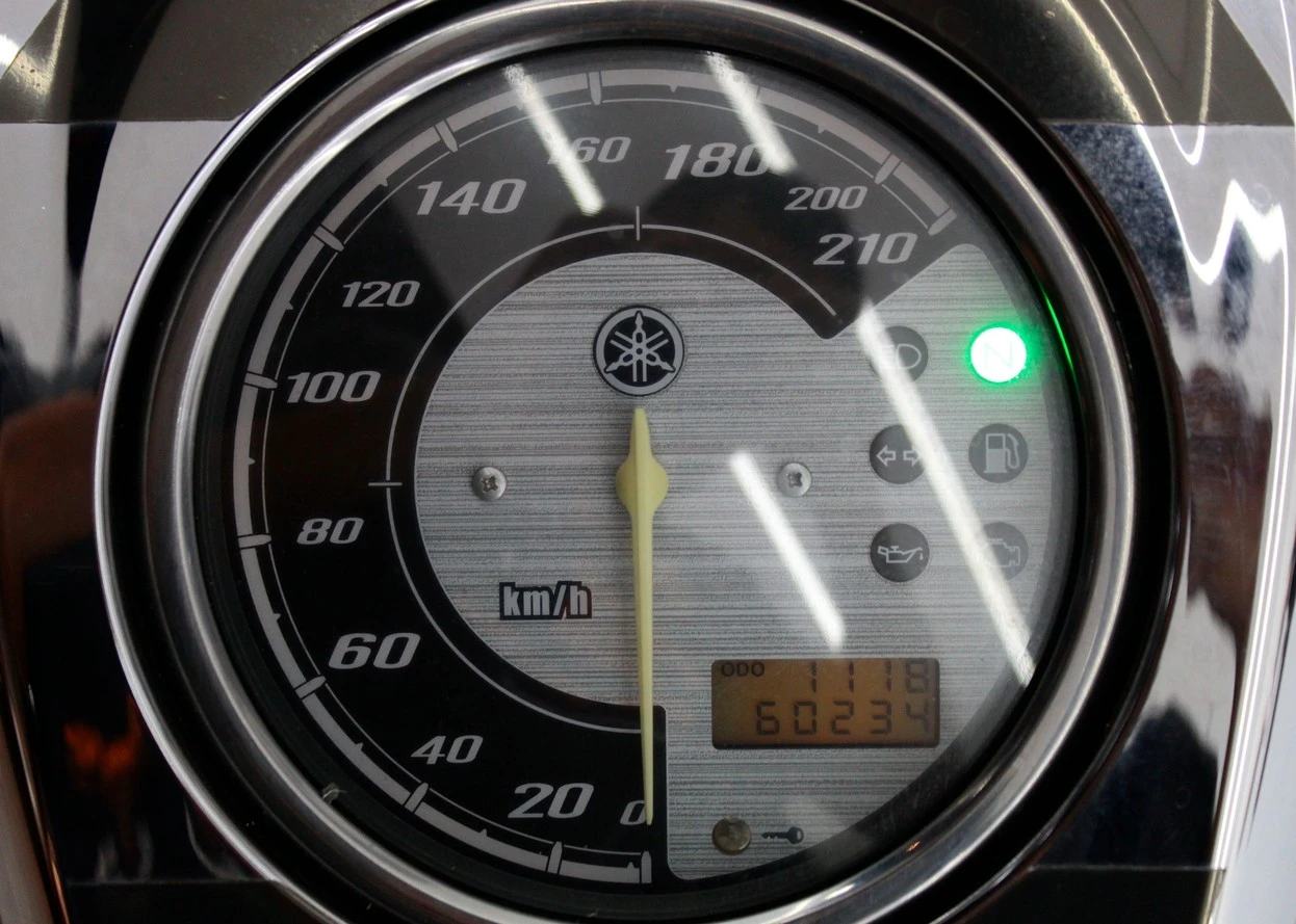 YAMAHA XVS 950A MIDNIGHT STAR