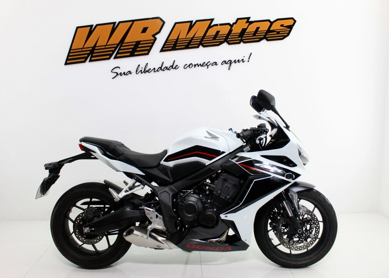 HONDA CBR 650 R