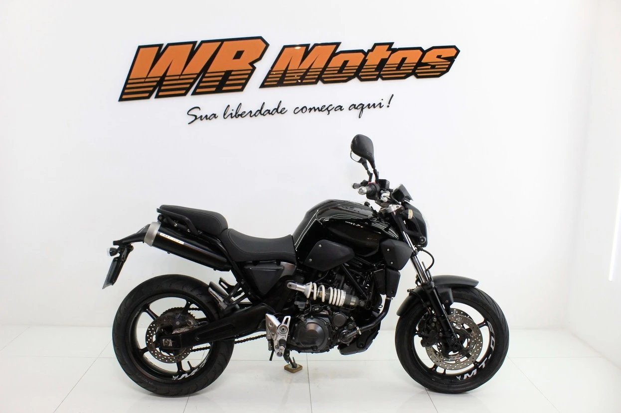 YAMAHA MT-03