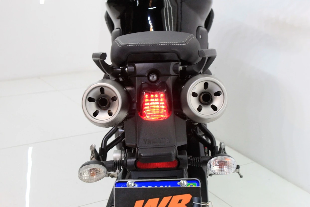YAMAHA MT-03