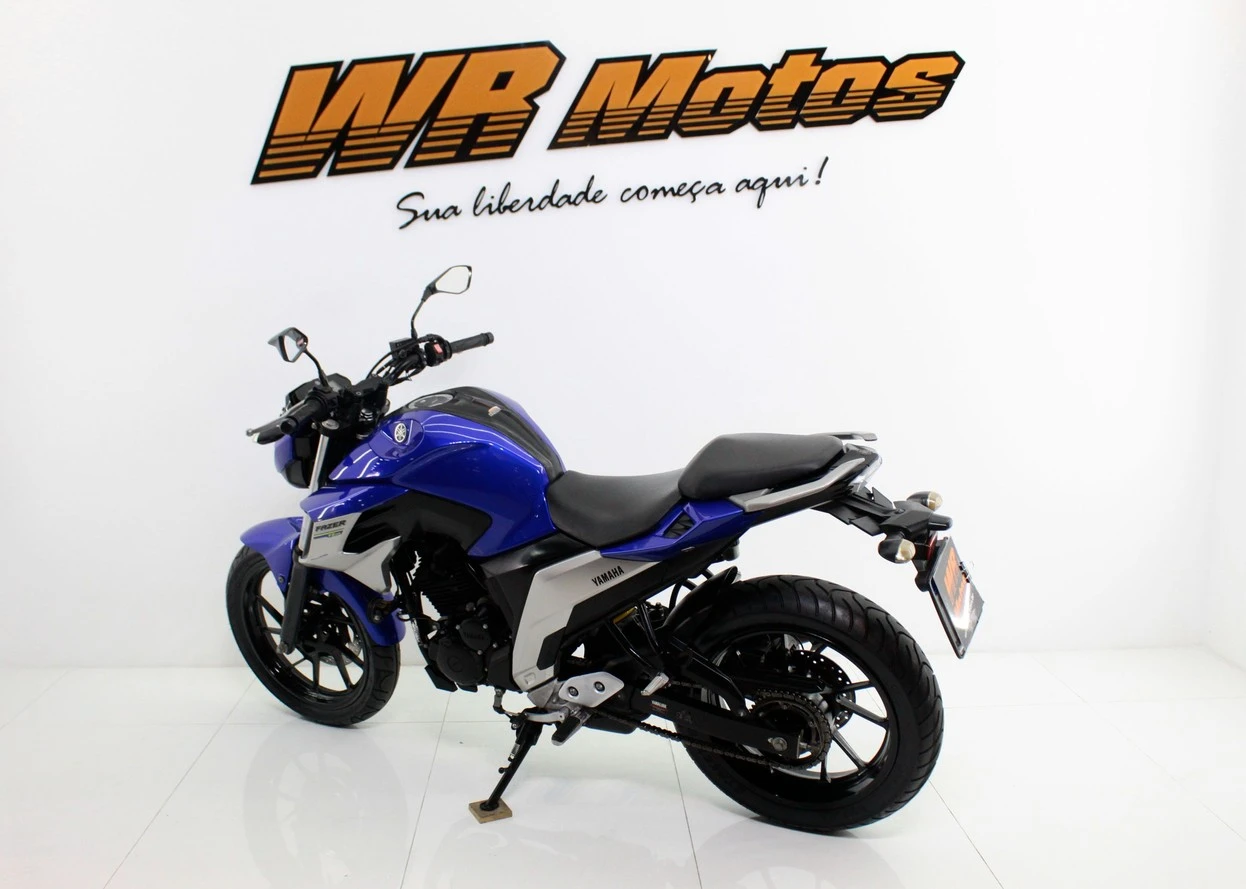 YAMAHA FZ25 FAZER ABS