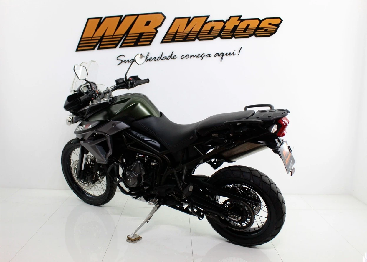 TRIUMPH TIGER 800 XCA