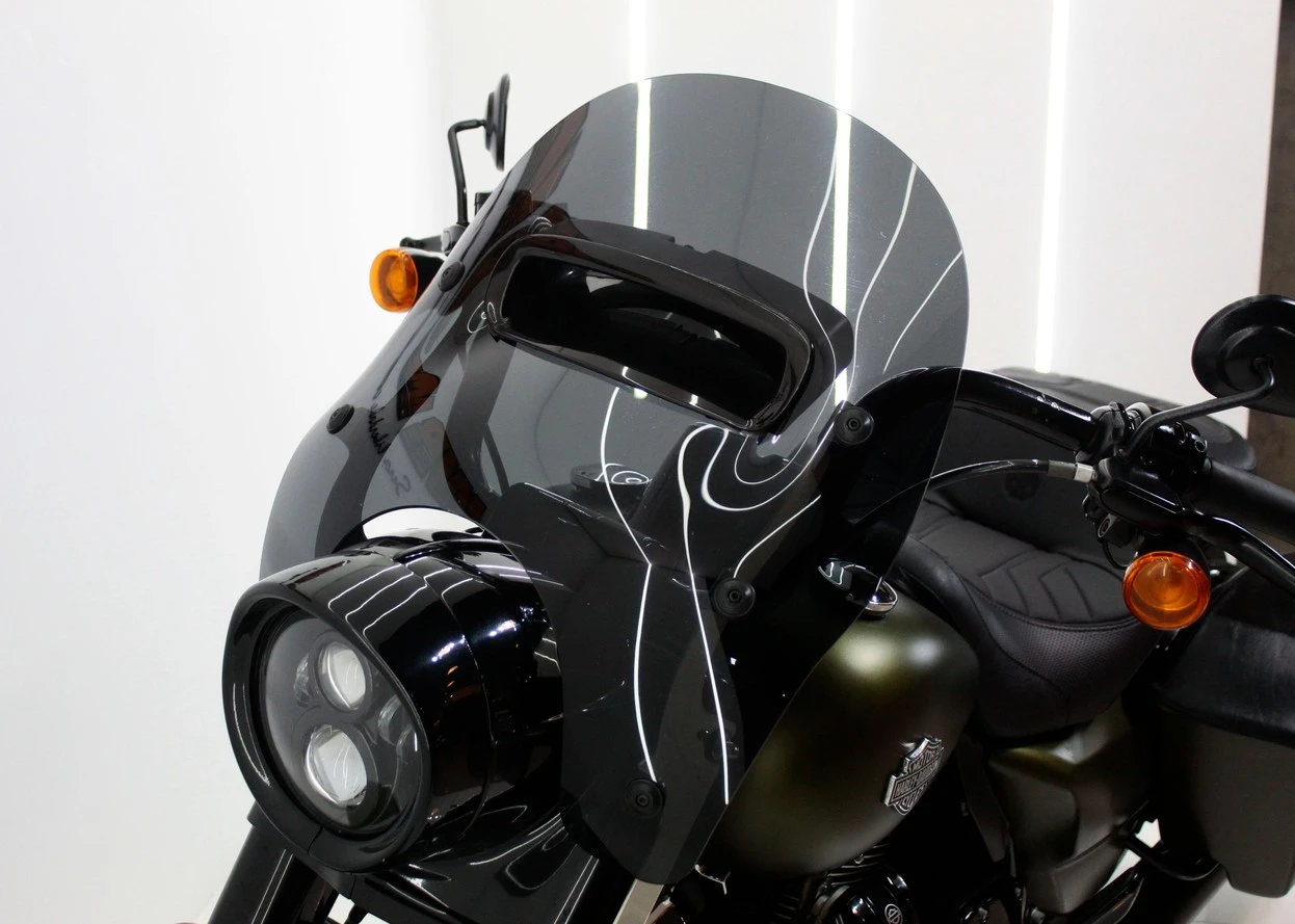 HARLEY-DAVIDSON ROAD KING SPECIAL