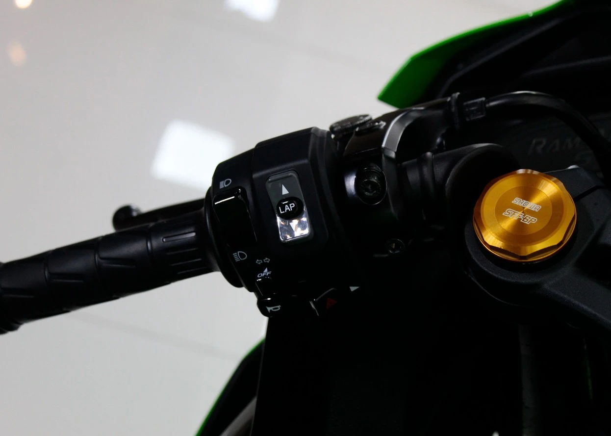 KAWASAKI NINJA ZX-4R