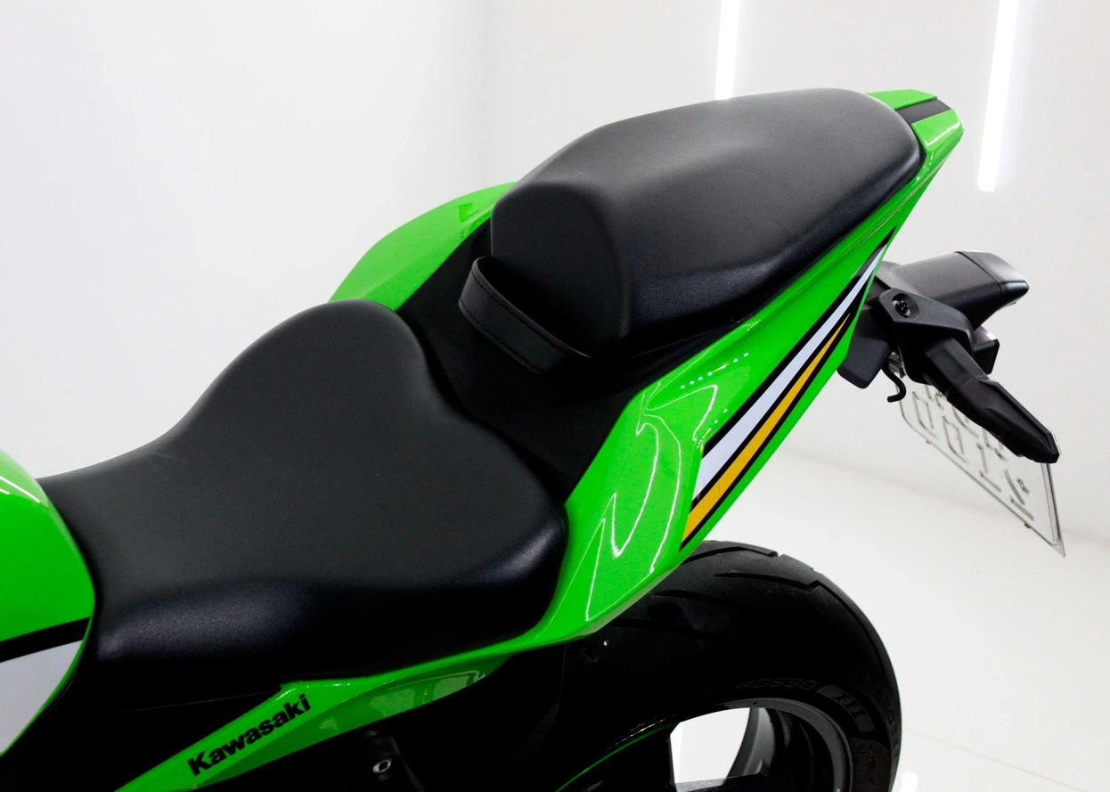 KAWASAKI NINJA ZX-4R