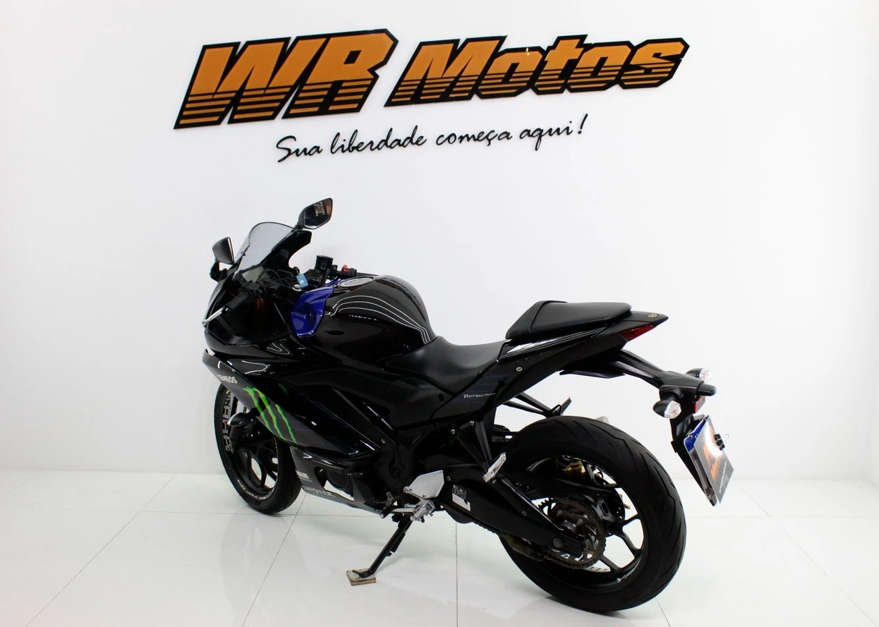 YAMAHA YZF R3 ABS