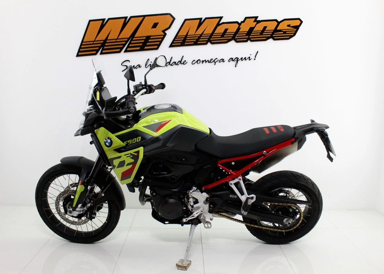 BMW F 900 GS PLUS