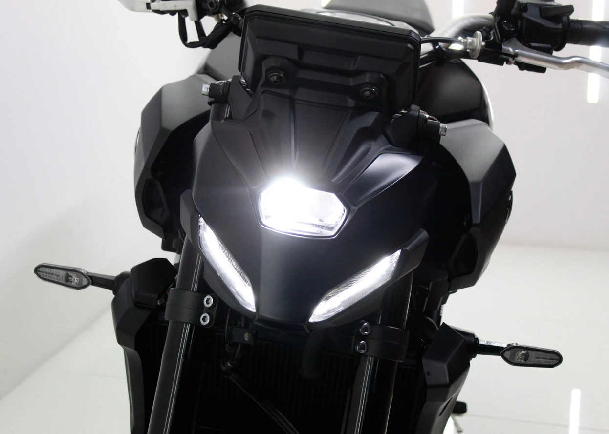 YAMAHA MT-07 CONNECTED ABS