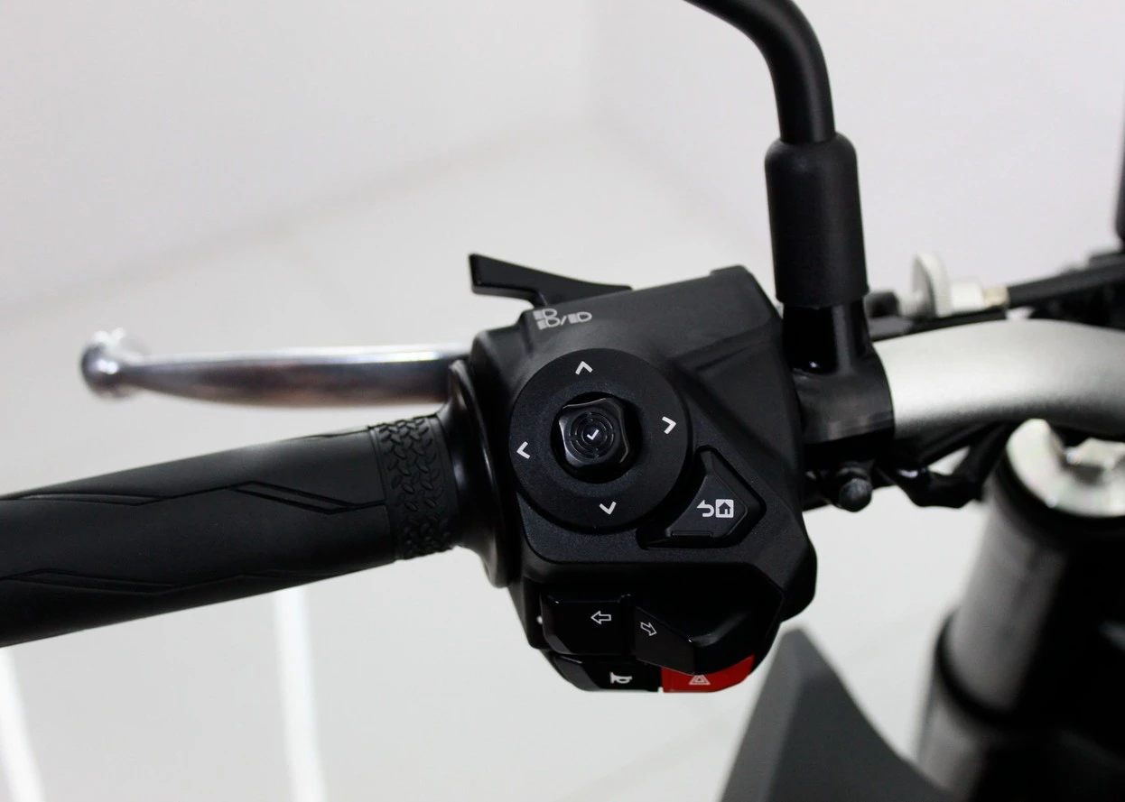 YAMAHA MT-07 CONNECTED ABS