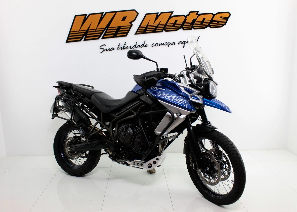 TRIUMPH TIGER 800 XCX