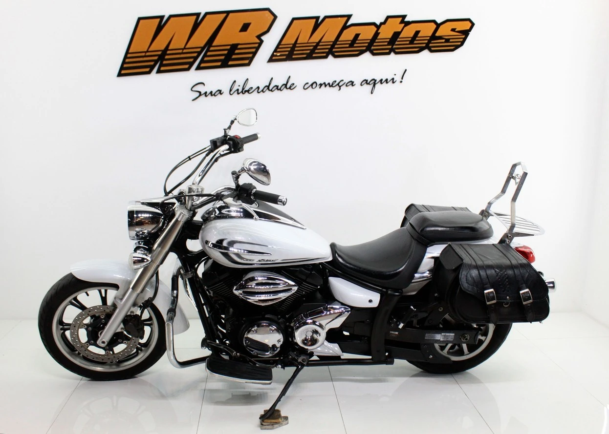 YAMAHA XVS 950A MIDNIGHT STAR