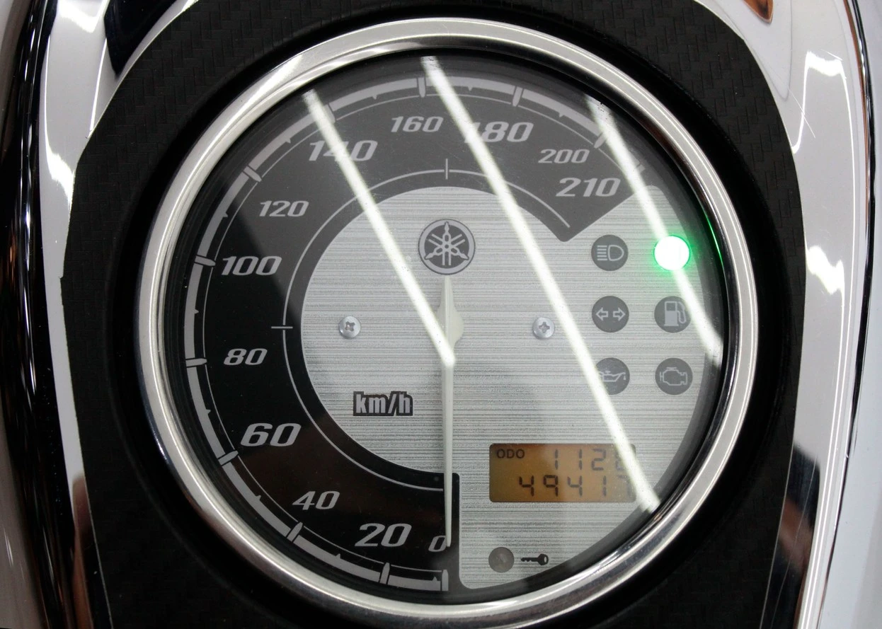 YAMAHA XVS 950A MIDNIGHT STAR