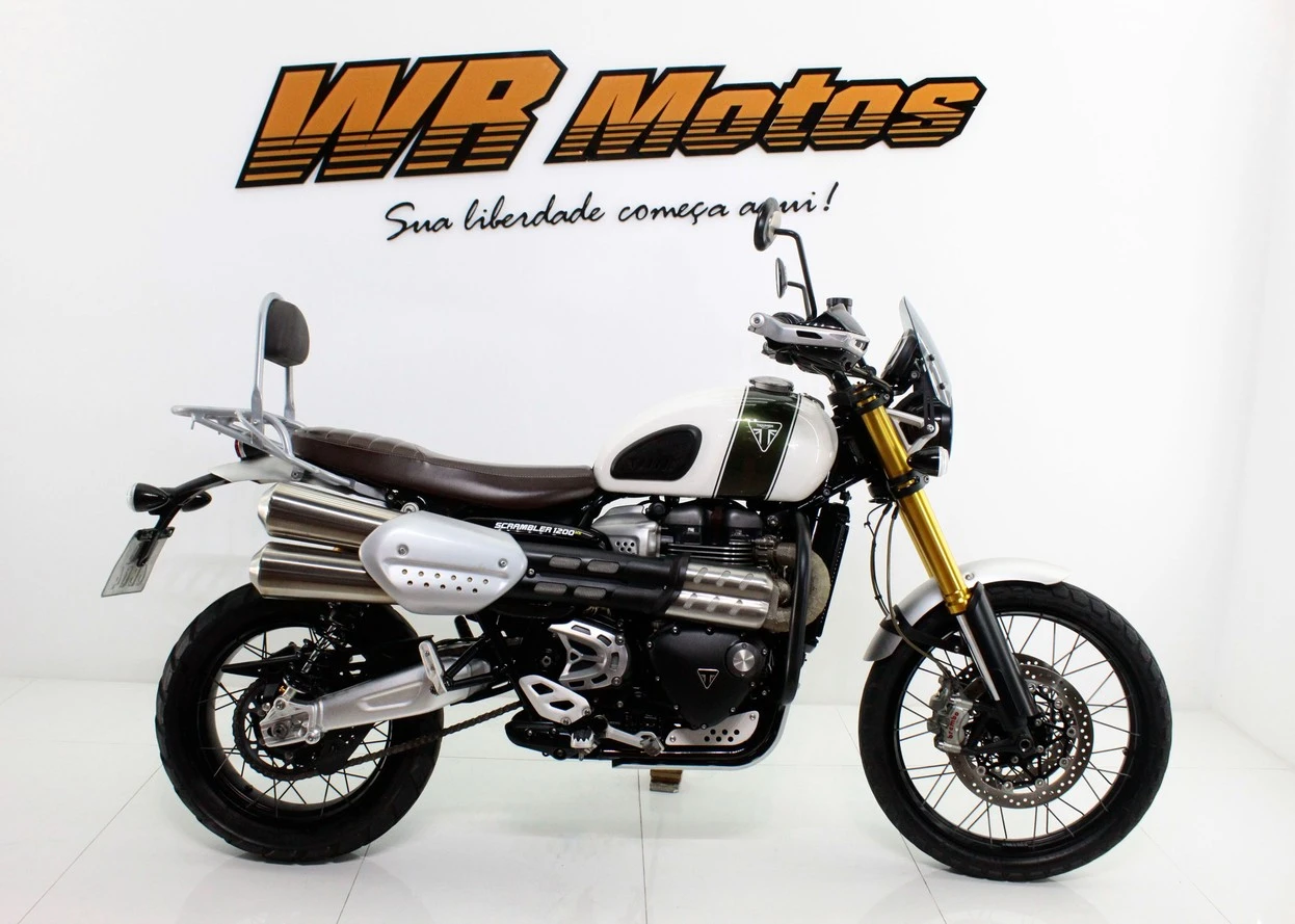 TRIUMPH BONNEVILLE SCRAMBLER 1200 XE