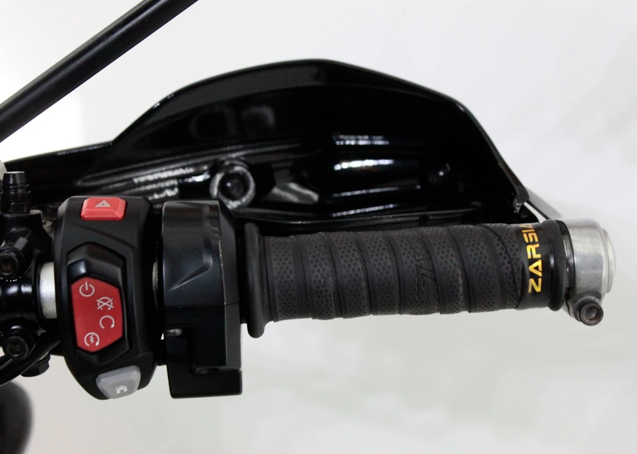 TRIUMPH BONNEVILLE SCRAMBLER 1200 XE