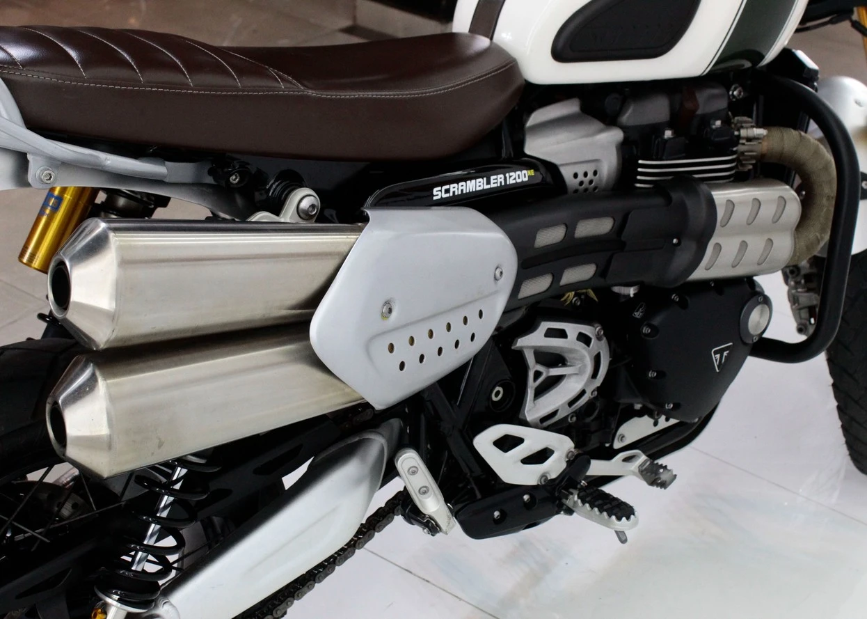 TRIUMPH BONNEVILLE SCRAMBLER 1200 XE