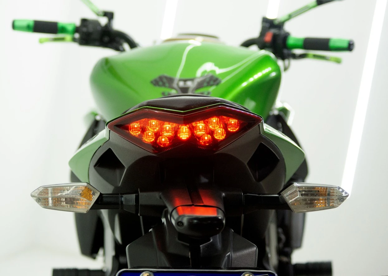 KAWASAKI Z1000