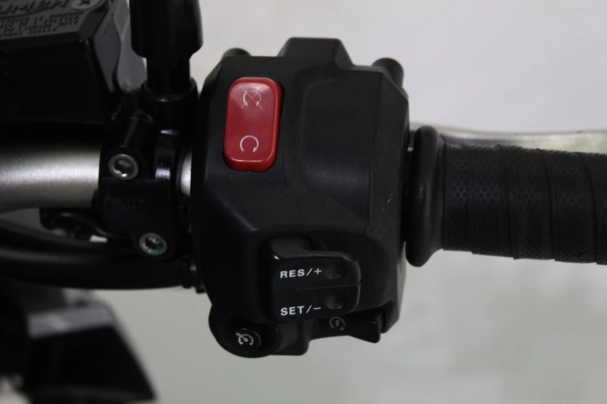 TRIUMPH TIGER EXPLORER ABS