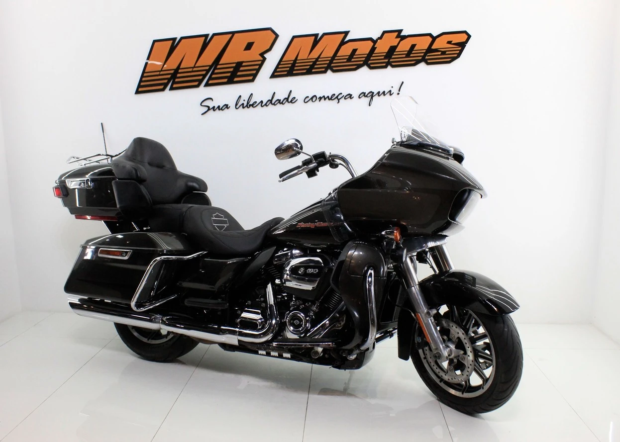 HARLEY-DAVIDSON ROAD GLIDE ULTRA