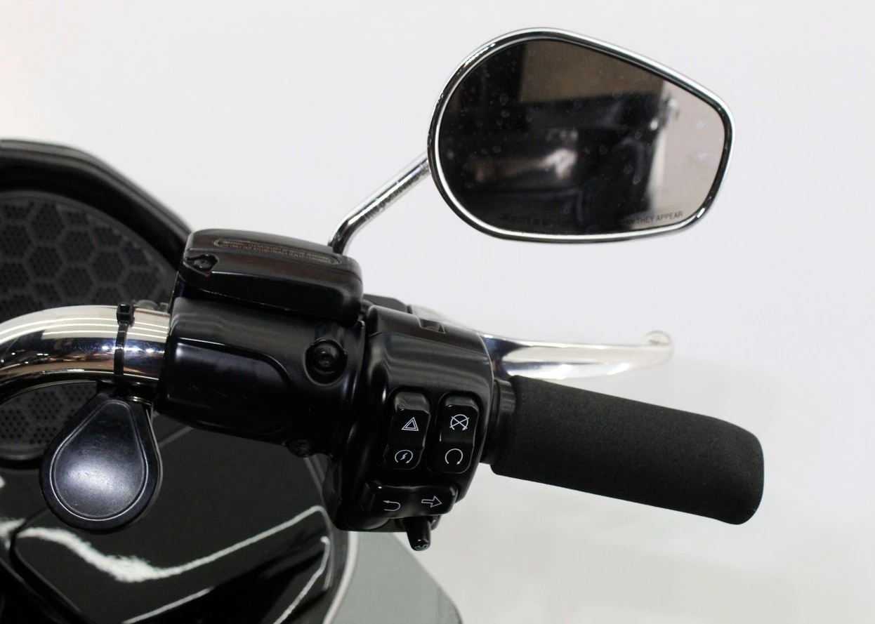 HARLEY-DAVIDSON ROAD GLIDE ULTRA