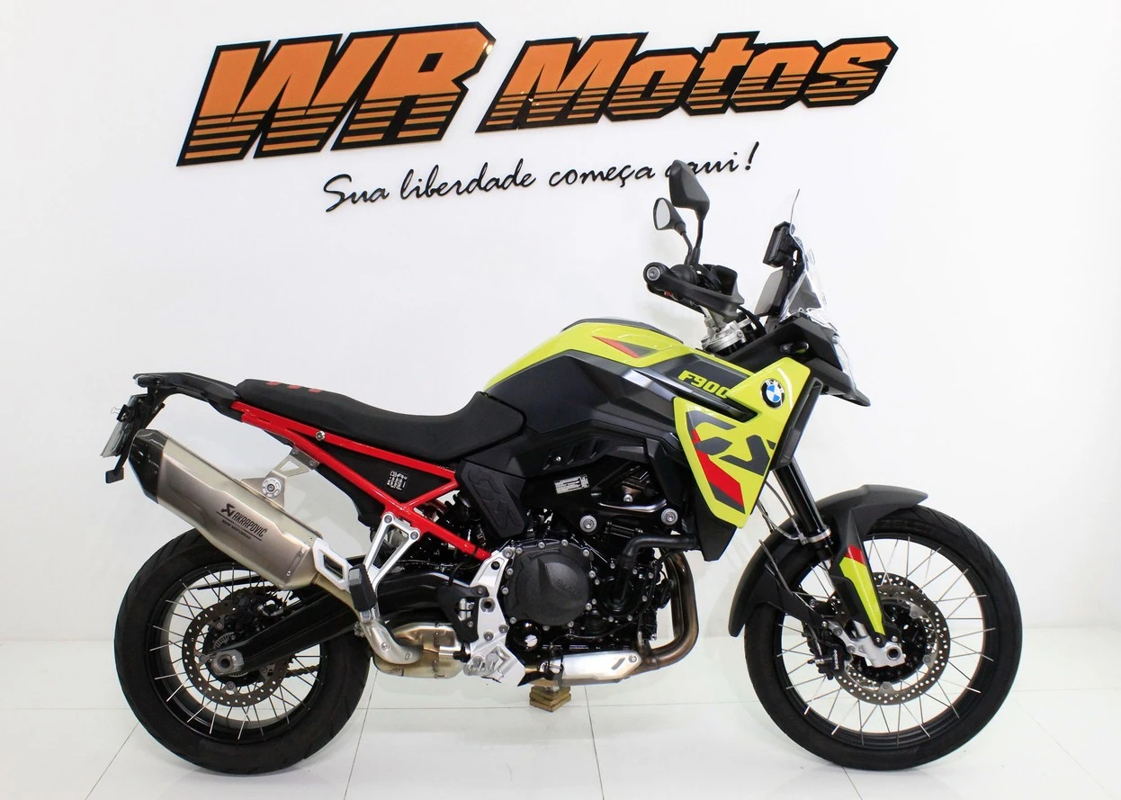 BMW F 900 GS PLUS