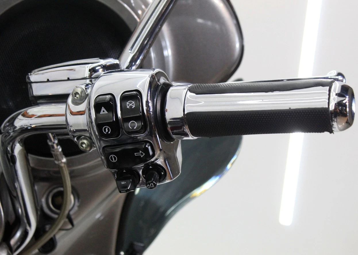 HARLEY-DAVIDSON CVO LIMITED