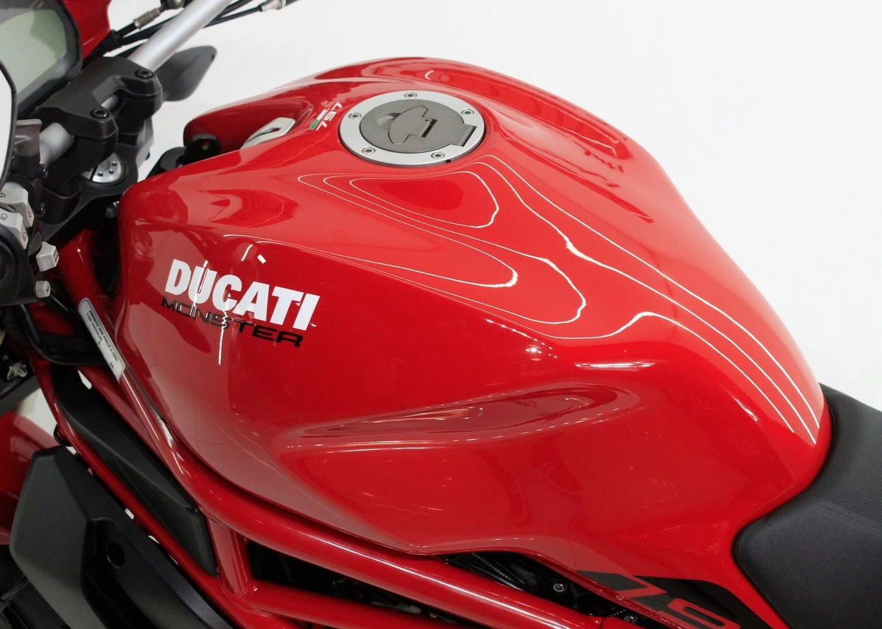 DUCATI MONSTER 797