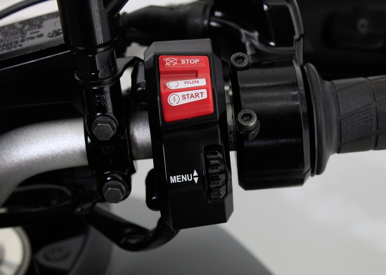 YAMAHA TRACER 900 GT 