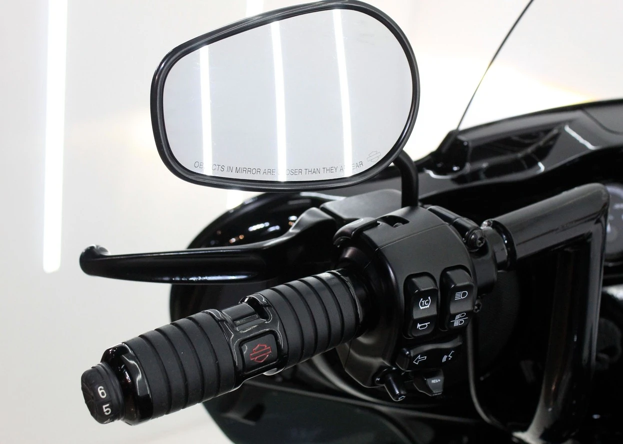 HARLEY-DAVIDSON ULTRA LIMITED