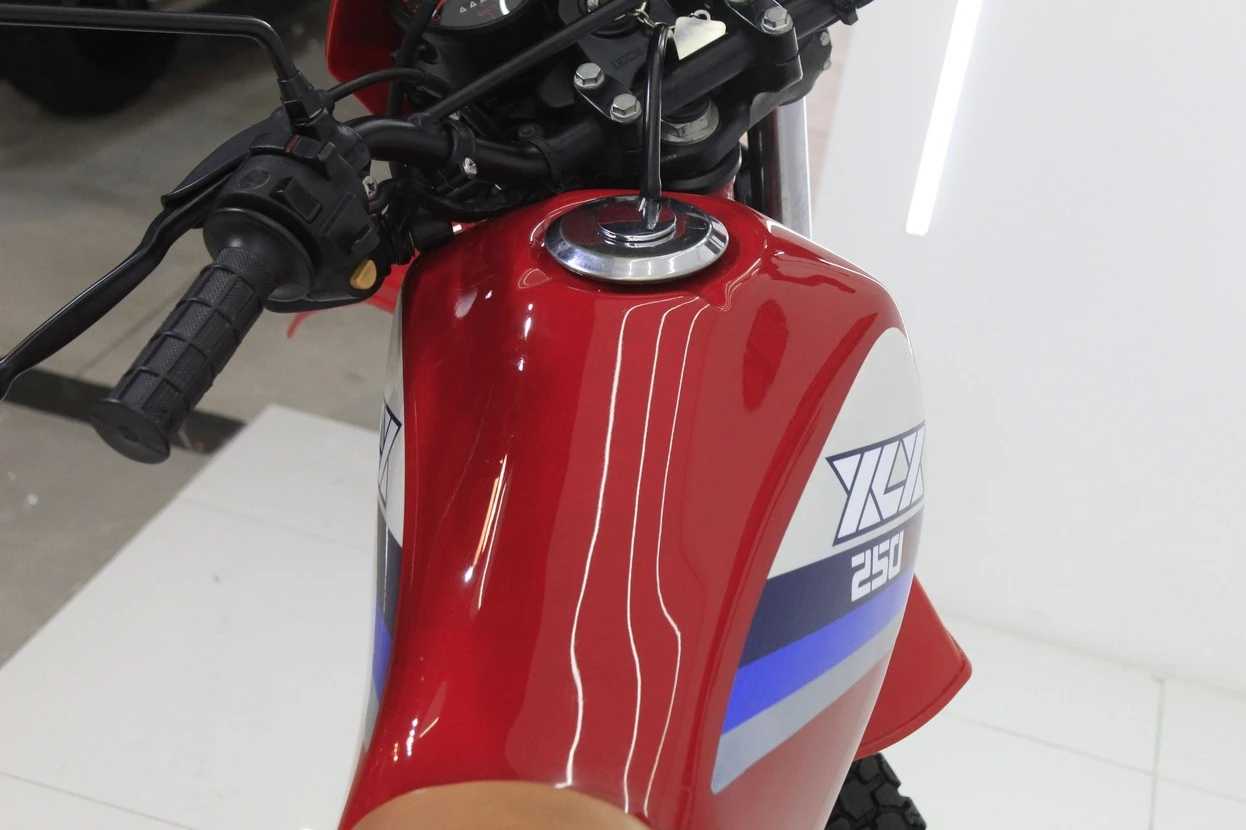 HONDA XLX 250R