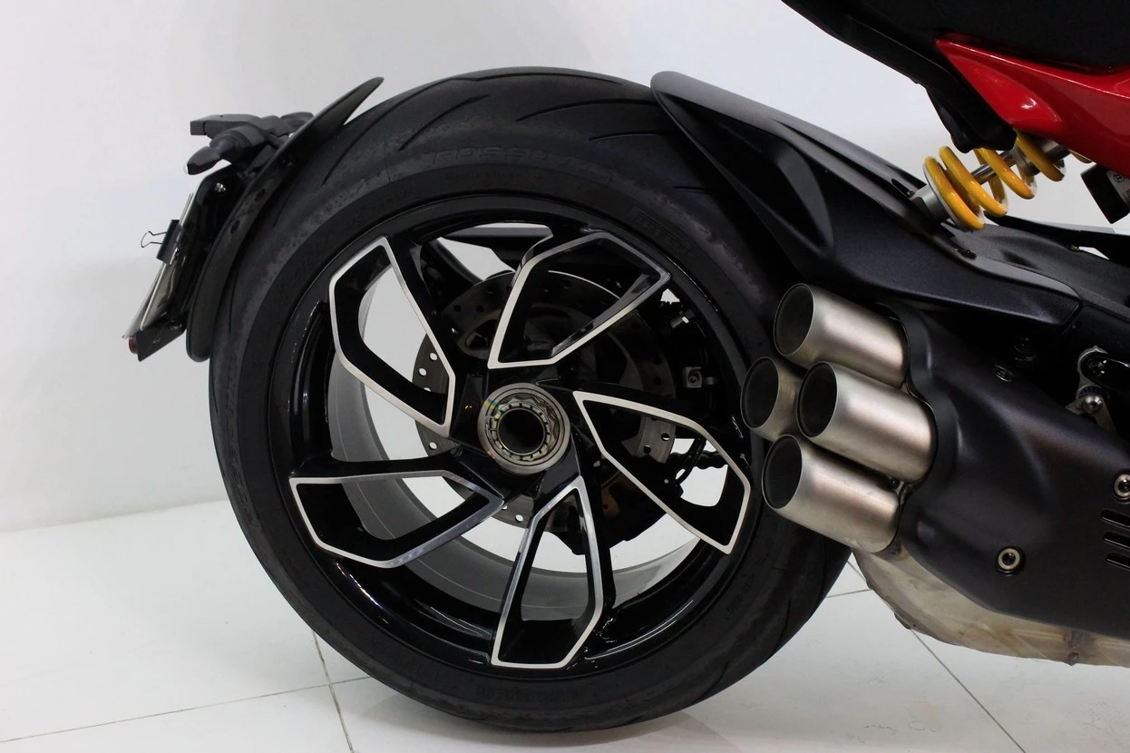 DUCATI DIAVEL