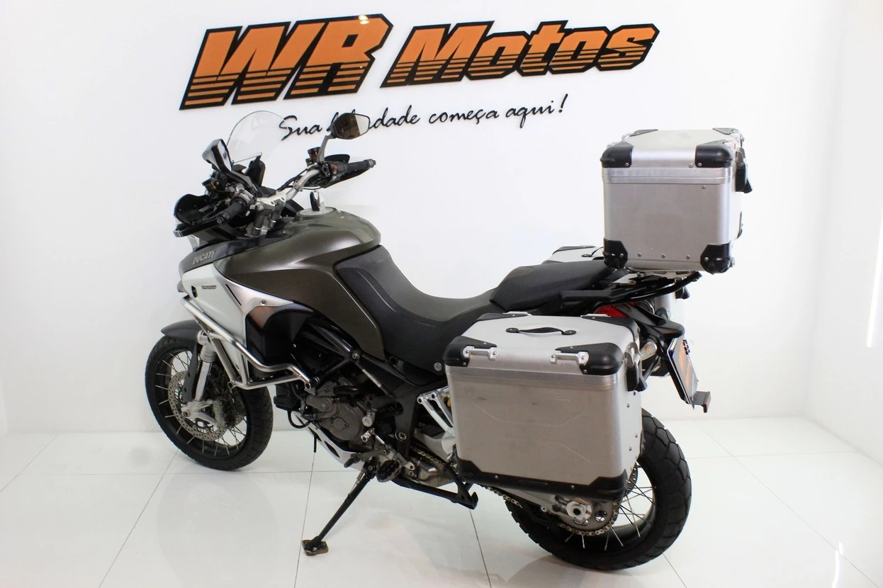 DUCATI MULTISTRADA 1200 V4 S