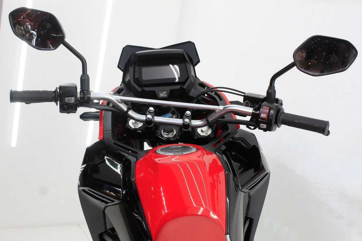 HONDA XRE 300 SAHARA RALLY