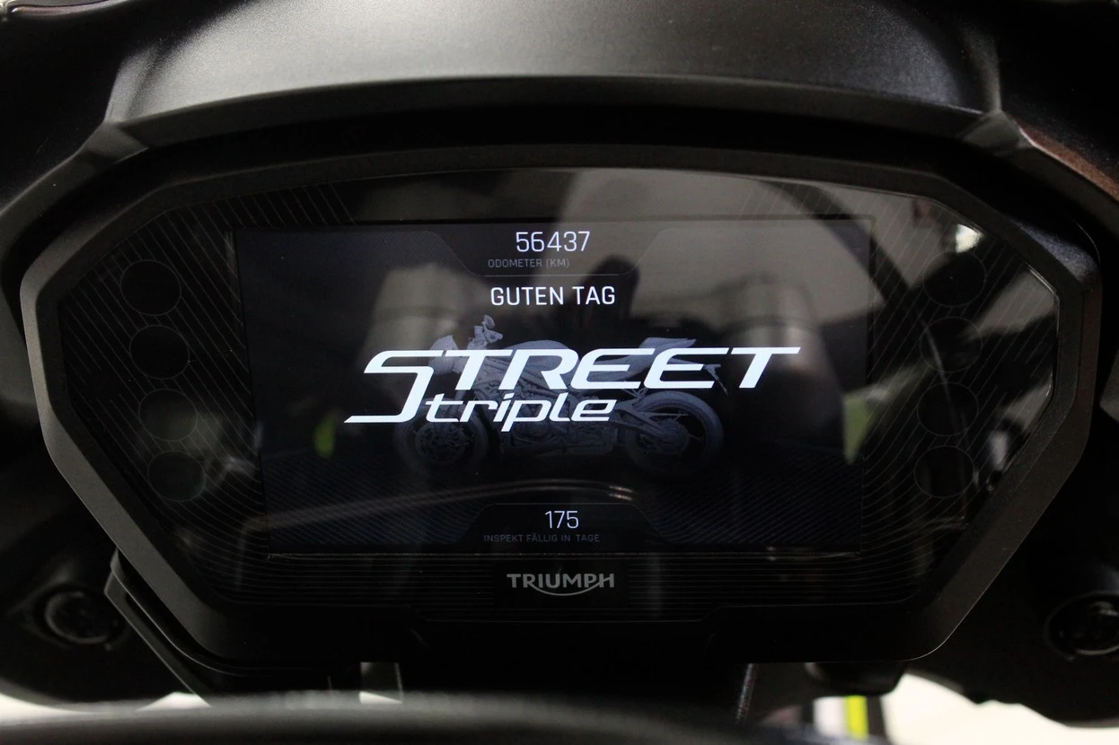 TRIUMPH STREET TRIPLE 765 RS