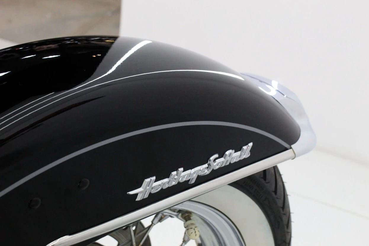 HARLEY-DAVIDSON HERITAGE SOFTAIL CLASSIC