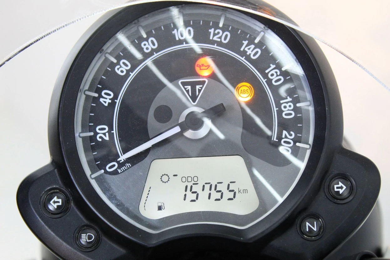 TRIUMPH STREET SCRAMBLER