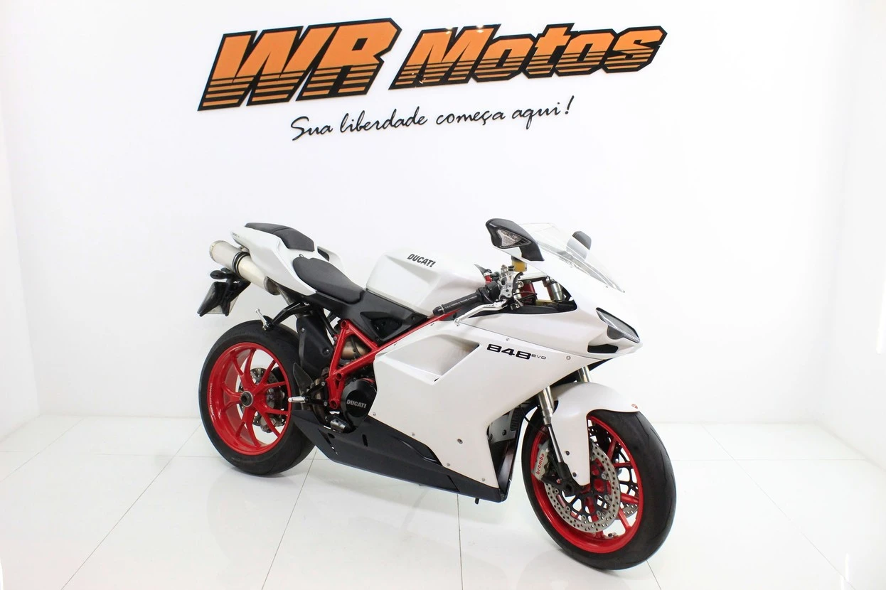 DUCATI SUPERBIKE 848 EVO