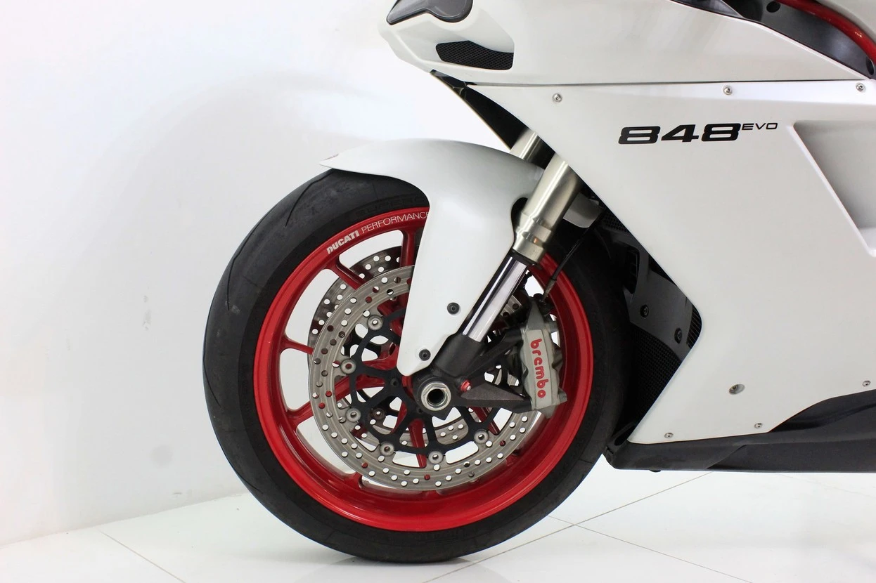 DUCATI SUPERBIKE 848 EVO