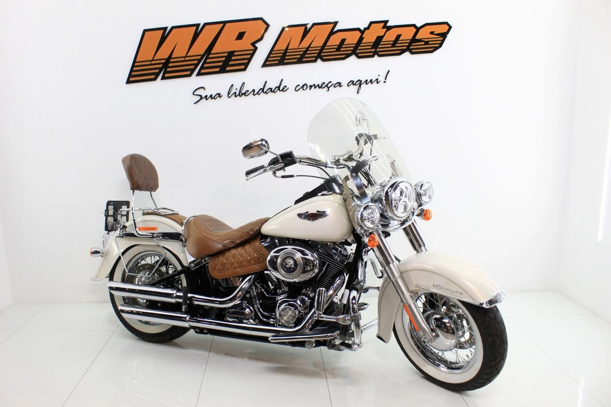 HARLEY-DAVIDSON SOFTAIL DELUXE